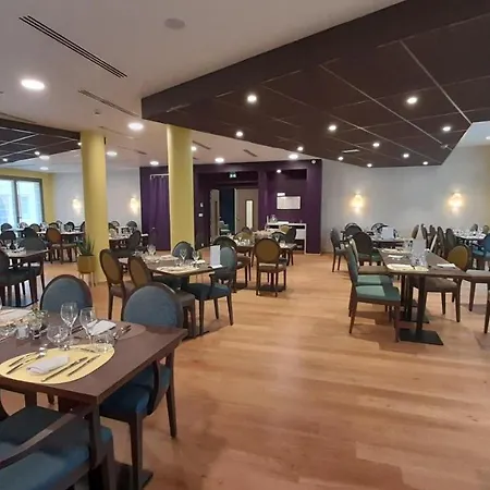 Domitys - Le Chateau De La Pilule Aparthotel