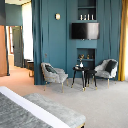 Domitys - Le Chateau De La Pilule Aparthotel