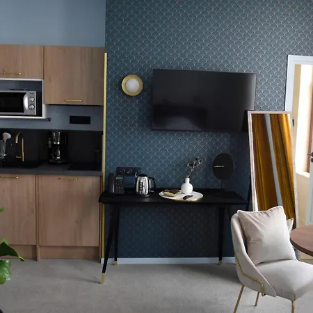 Aparthotel Domitys - Le Chateau De La Pilule