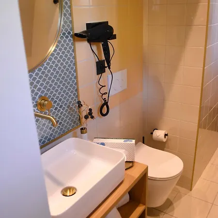Domitys - Le Chateau De La Pilule 4* Сен-Кантен