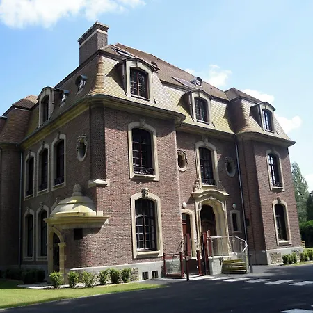 Domitys - Les Papillons D'azur - Chateau De La Pilule 4* Saint-Quentin (Aisne)