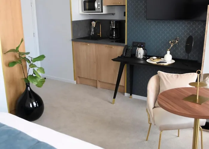 Domitys - Le Chateau De La Pilule 4*