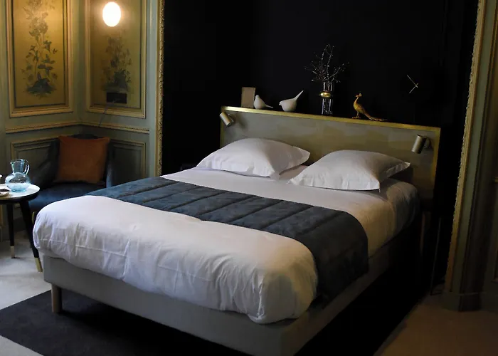 Aparthotel Domitys - Le Chateau De La Pilule 4*