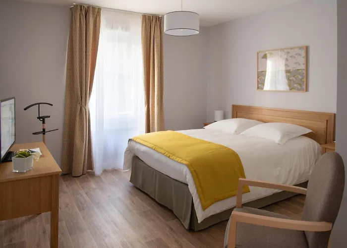 Domitys - Le Chateau De La Pilule Saint-Quentin (Aisne)